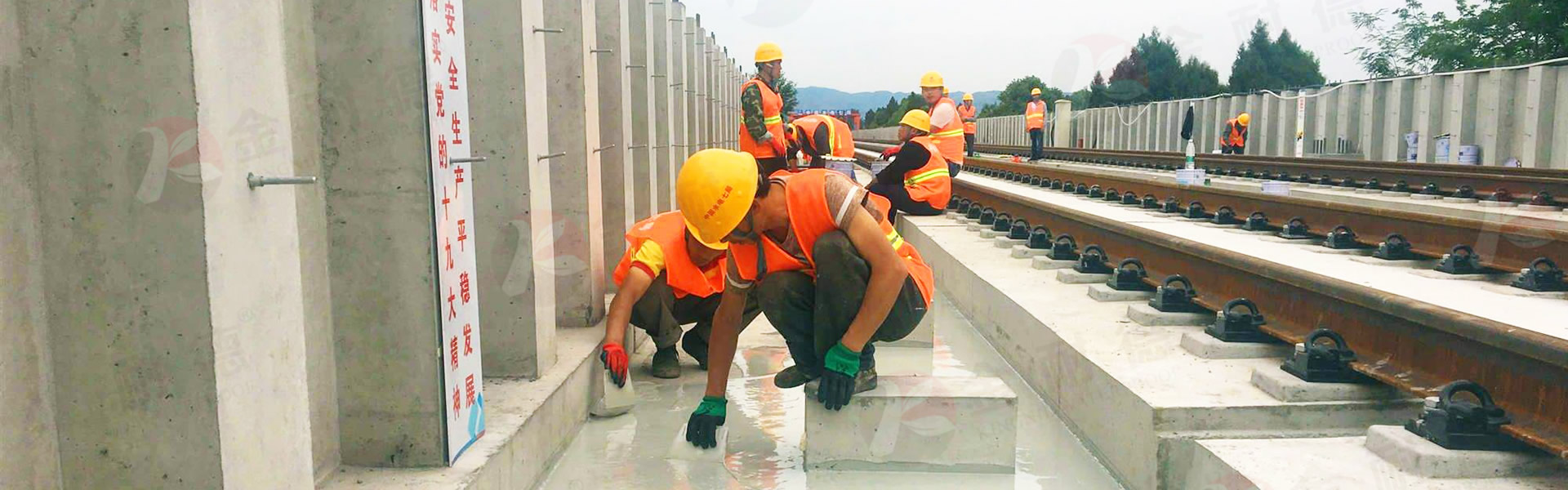 避免滲漏，預(yù)鋪反自粘材料如何提升防水性能？